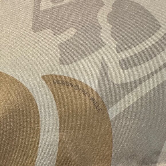 Nibrare  FreyWille  Silk scarf: /  Gavroche Magic Sphinx - Picture 4 of 9